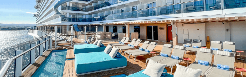 7 Reasons Why Norwegian Cruise Line is Perfect for Solo Travelers: A Guide to Freestyle Cruising and Studio Cabins