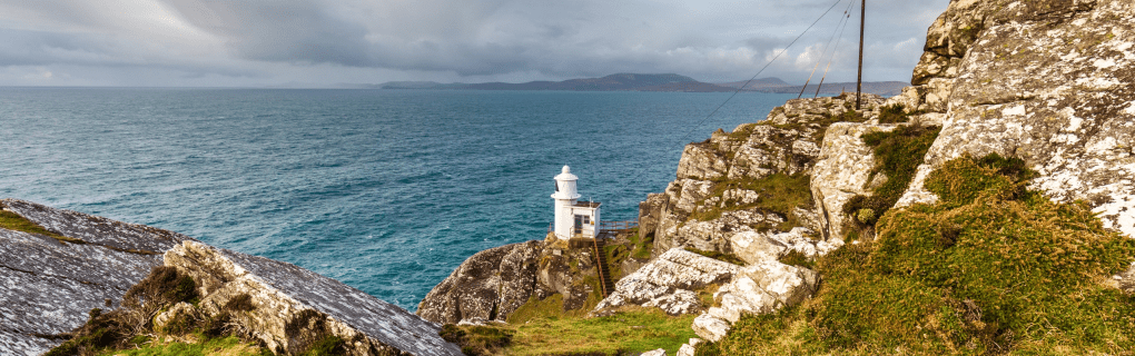 Discovering Ireland`s Hidden Gems: Inside Europe Express`s Dublin and Northern Ireland Highlights Tour