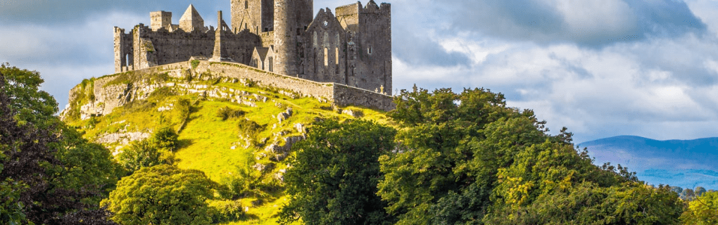 Discovering Ireland`s Hidden Gems: Inside Europe Express`s Dublin and Northern Ireland Highlights Tour