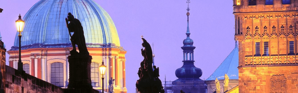 Exclusive Access to Iconic Landmarks: How TCS World Travel`s Private Jet Journeys Redefine Luxury Travel