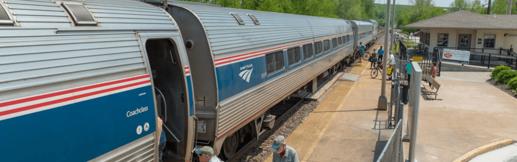 Explore America`s Hidden Gems: Why Amtrak Vacations` Northern Rail Experience is the Ultimate Scenic Journey