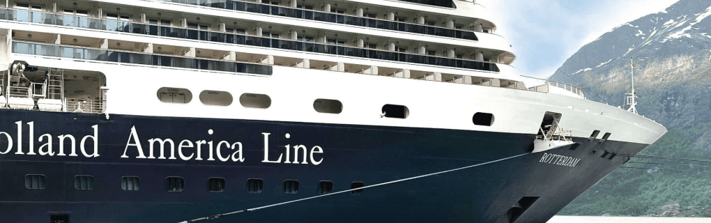 Exploring America in Style: Inside American Cruise Lines` Unique Domestic Itineraries and Small-Ship Cruising