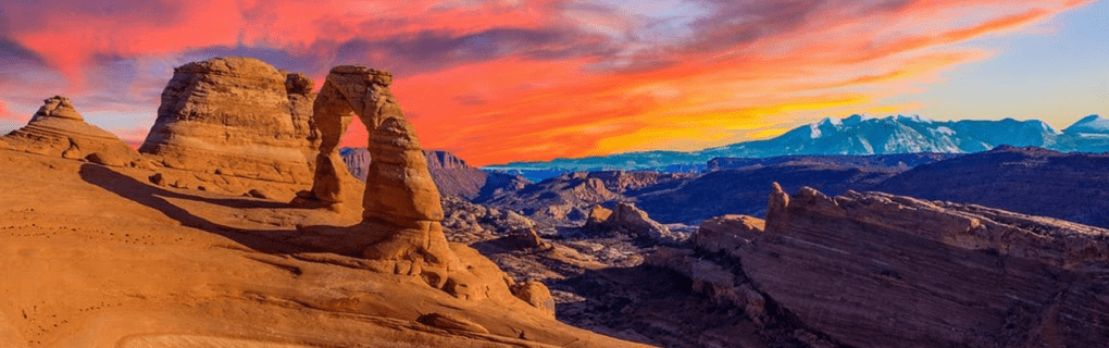 Exploring America`s Most Scenic National Parks with Yankee Holidays: A Guide to Dream Vacations