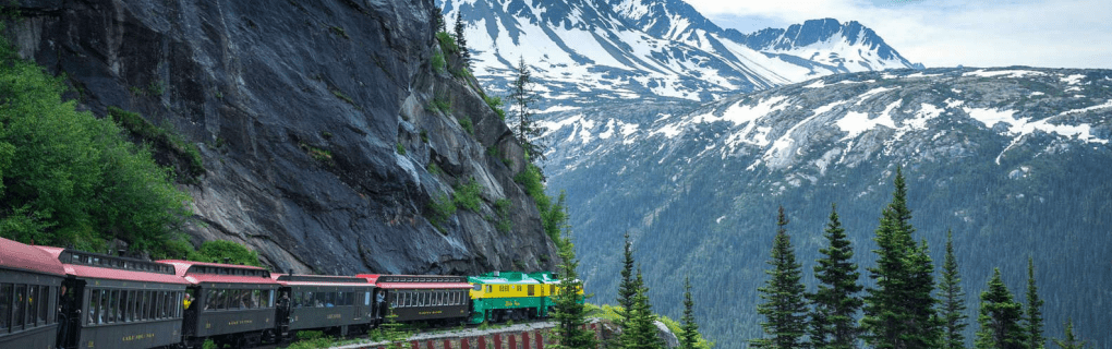 Exploring America`s Most Scenic Routes: A Guide to Amtrak Vacations` Top Itineraries