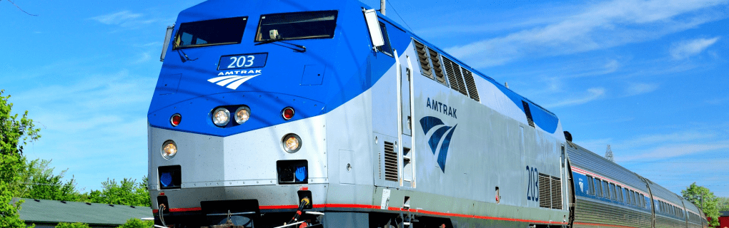 Exploring America`s Scenic Rail Journeys: Why Amtrak Vacations are a Classic Choice