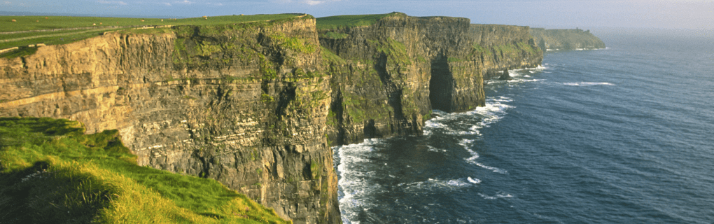 Exploring Ireland`s Emerald Isle: Why Europe Express Offers the Best Dublin and Northern Ireland Tours