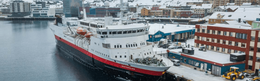 Exploring the Ends of the Earth: A Guide to Hurtigruten`s Expedition Cruises to Norway, Antarctica, and Beyond