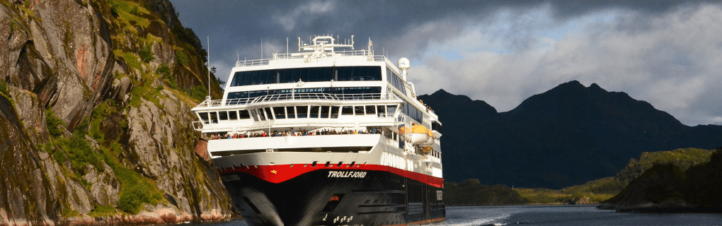 Exploring the Hidden Gems of Norway: A Journey with Hurtigruten Along the Norwegian Coast