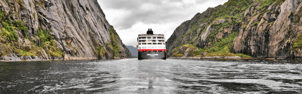 Exploring the Hidden Gems of Norway: A Journey with Hurtigruten Along the Norwegian Coast