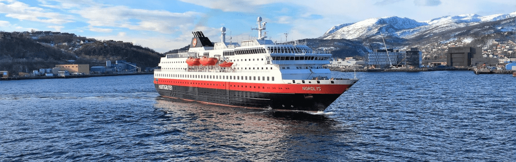 Exploring the Majesty of Norway: Why Hurtigruten Offers the Ultimate Norwegian Coastal Voyage