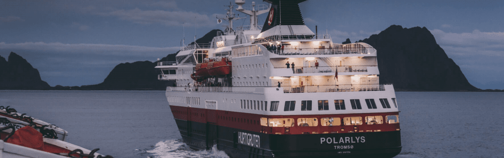 Exploring the Polar Regions with Hurtigruten Expeditions: A Guide to Their Unparalleled Itineraries