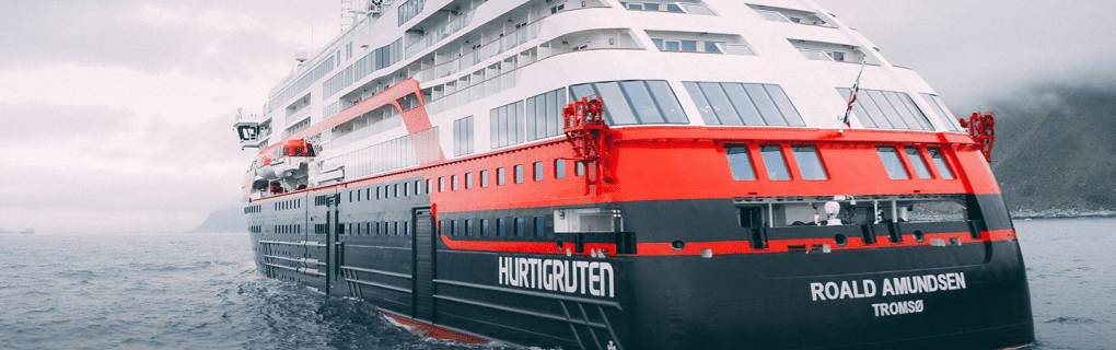 Exploring the Poles: Why HX Hurtigruten Expeditions is the Top Choice for Arctic and Antarctic Cruises