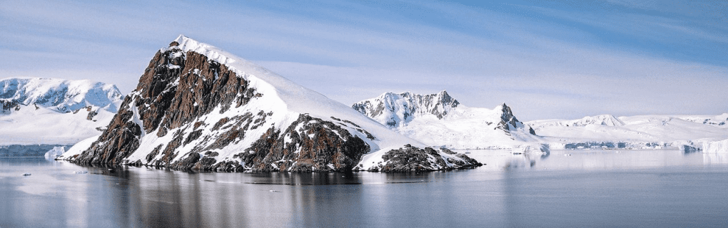 Exploring the Wonders of Antarctica with HX Hurtigruten Expeditions: A Guide to Epic Polar Voyises