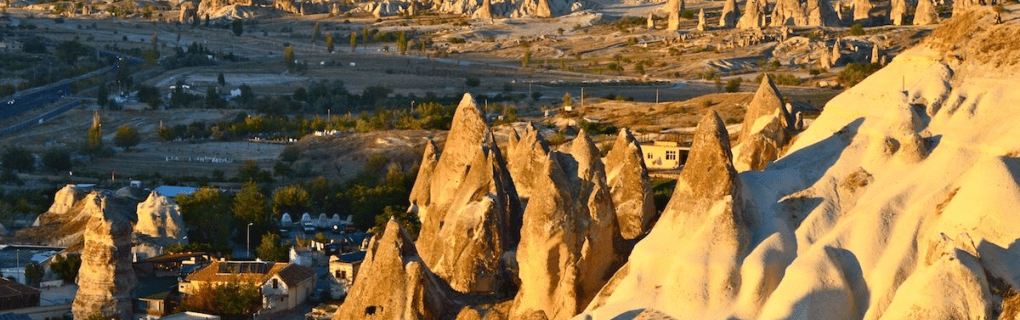 Exploring the Wonders of Cappadocia and Istanbul with Project Expedition`s 5-Day Tour