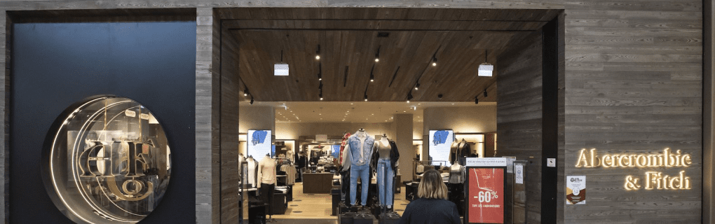 Exploring the World in Style: Inside Abercrombie & Kent`s Luxury Safari Adventures