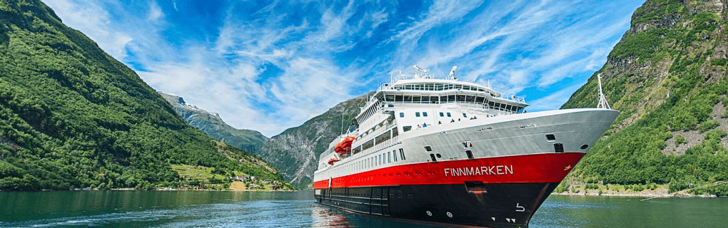 Exploring the World`s Most Beautiful Voyage: Discovering Norway`s Hidden Gems on a Hurtigruten Cruise