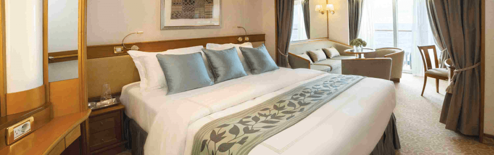 How to Stay Connected at Sea: Internet and Wi-Fi Options on Cruises