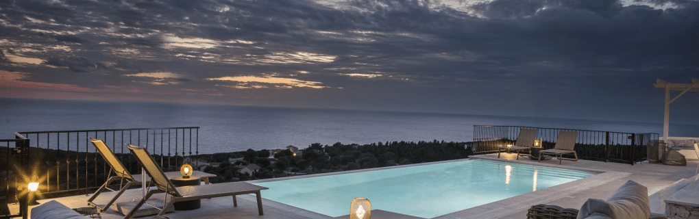 Indulge in Luxury: A Guide to Uniworld`s All-Inclusive Themed River Cruises