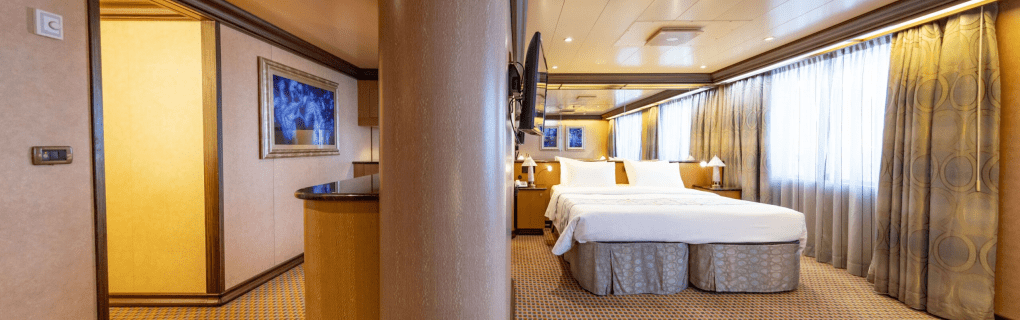 Inside Carnival Luminosa: Discover the Unique Features and Amenities of Carnival`s Newest Spirit-Class Ship