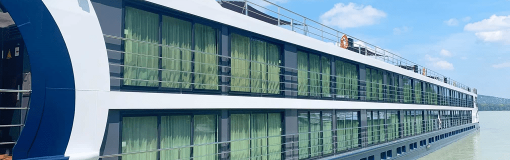 Panoramic Luxury: Discover the Innovative Open-Air Balconies of Avalon Waterways