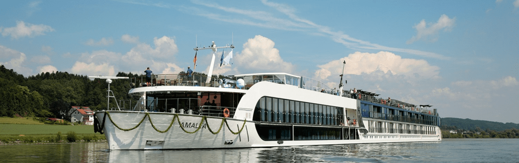 Savoring Luxury on the Danube: An Insider`s Guide to AmaWaterways` River Cruises in Europe