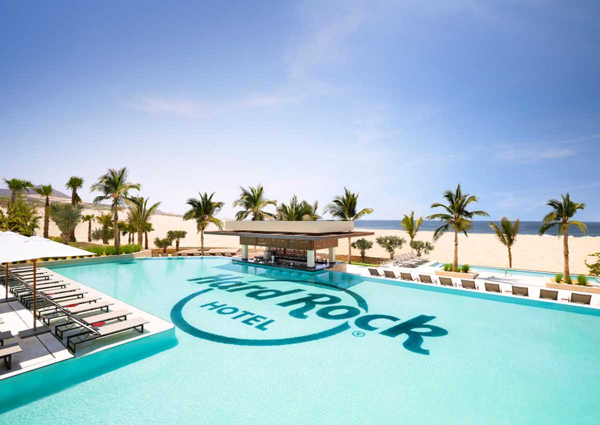 Guide-to-Hard-Rock-Cabo-Resort-Weddings